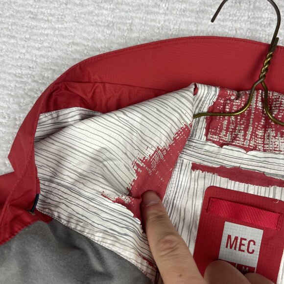 Mountain Equipment Co Op MEC Rain/Wind Shell Jacket Ultralight Hike Red Men M - Picture 9 of 16